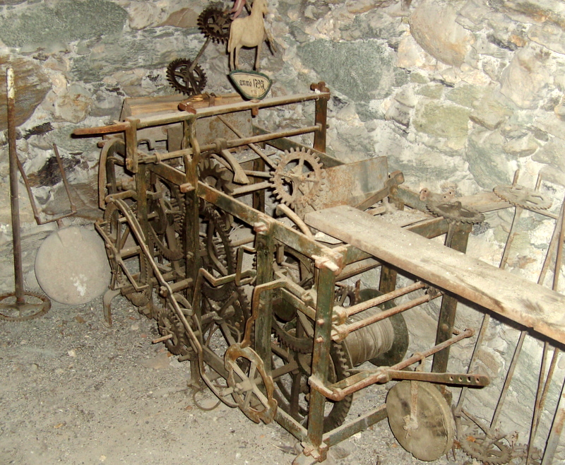 1-131212 turmuhrfuschhaufen