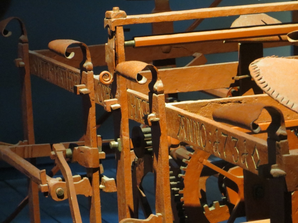 Turmuhrwerk Kopenhagen, Runder Turm Inschrift