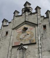 Turmuhrwerk Schwaz, Stadtpfarrkirche Marktuhr Fassade